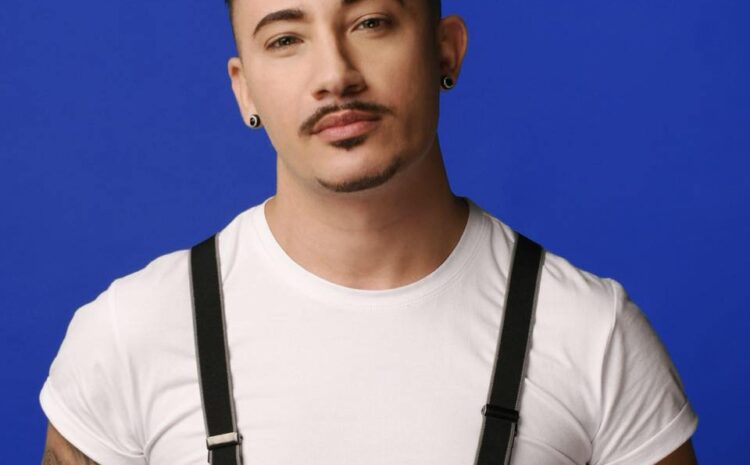 A photo of the singer Franklin